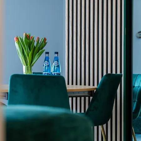 Alpejski - Orlik - Blisko Arena, Kosciol Wang I Szlakow