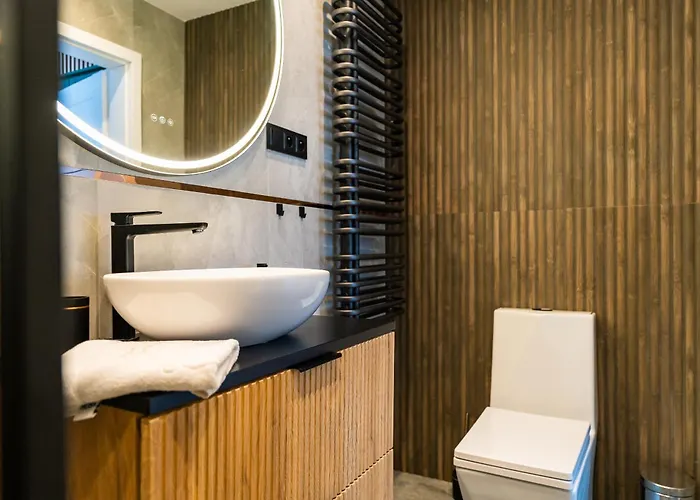 Alpejski - Orlik - Blisko Arena, Kosciol Wang I Szlakow Karpacz