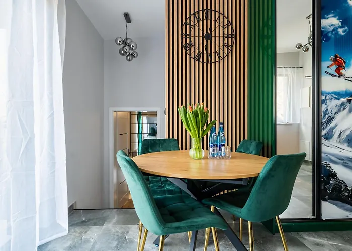 Alpejski - Orlik - Blisko Arena, Kosciol Wang I Szlakow Apartment Karpacz